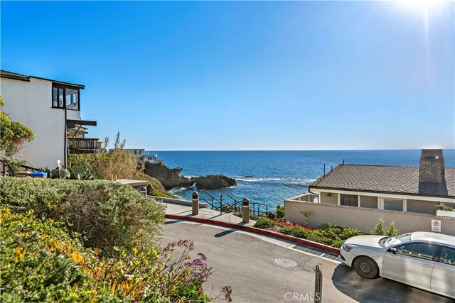 $13,500 | 154 Pearl Street, Laguna Beach, CA 92651