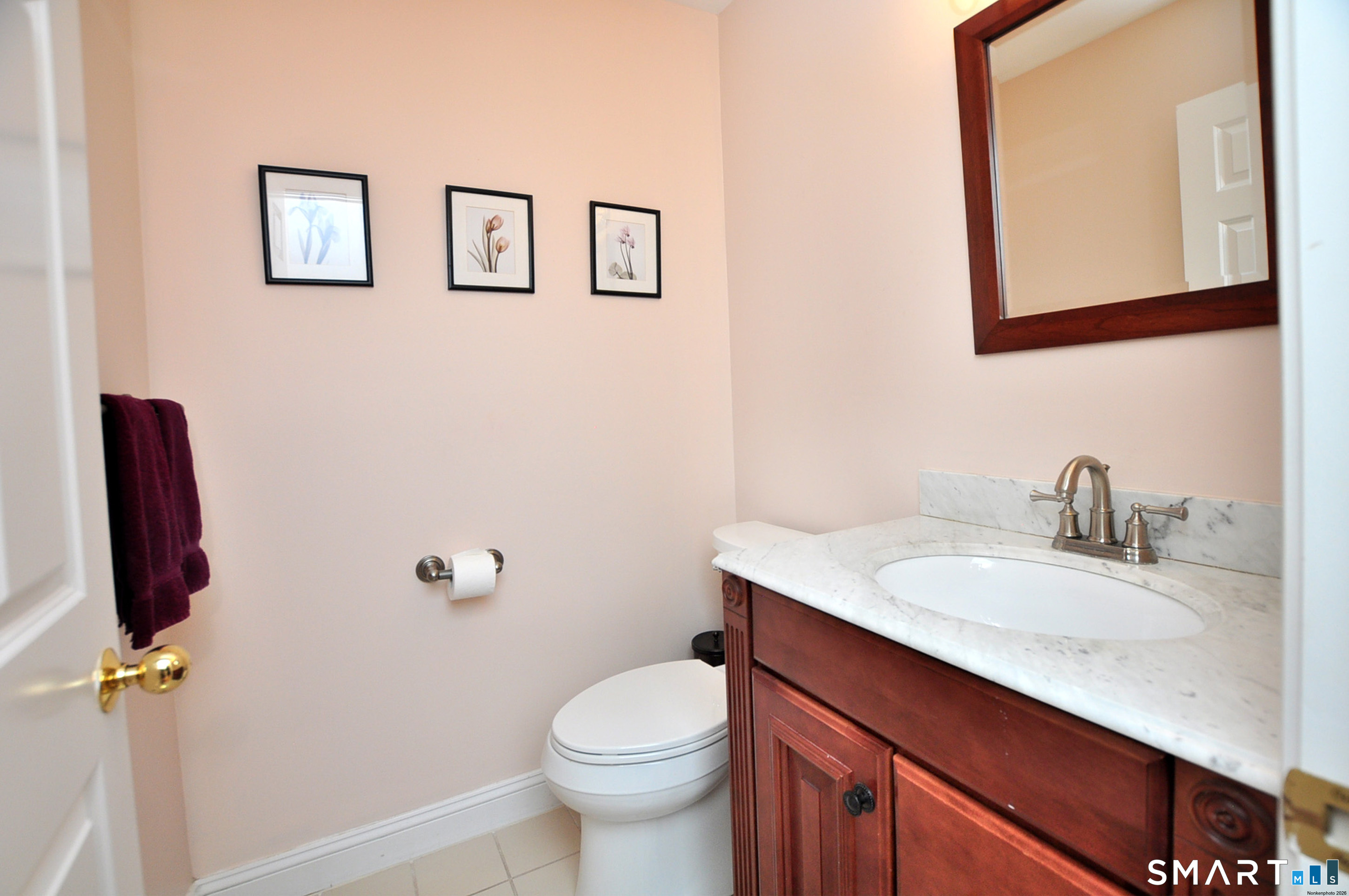 8 Centerbrook Court, Unit 8 Avon, CT 06001 - Photo 26 of 40