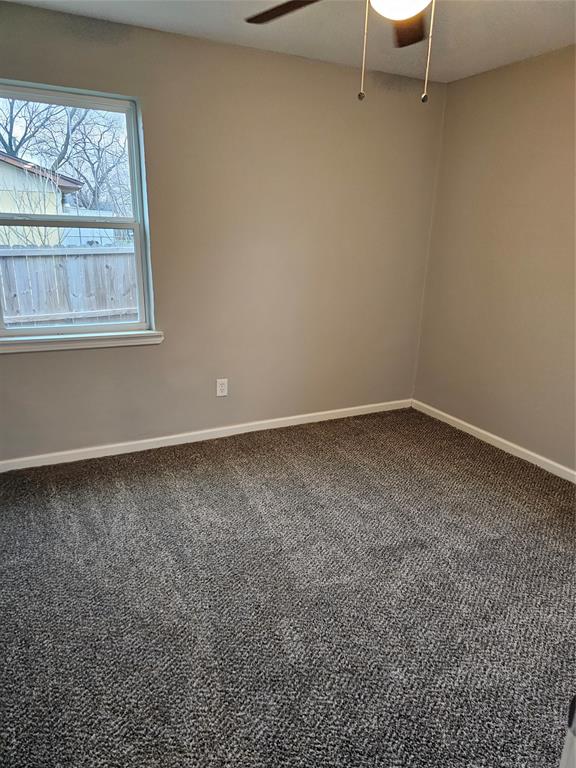 305 Deepwood Street Dallas, TX 75217 - Photo 13 of 14 Room 3