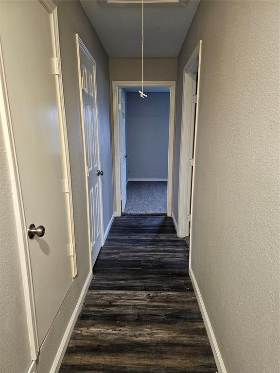 305 Deepwood Street Dallas, TX 75217 - Photo 10 of 14