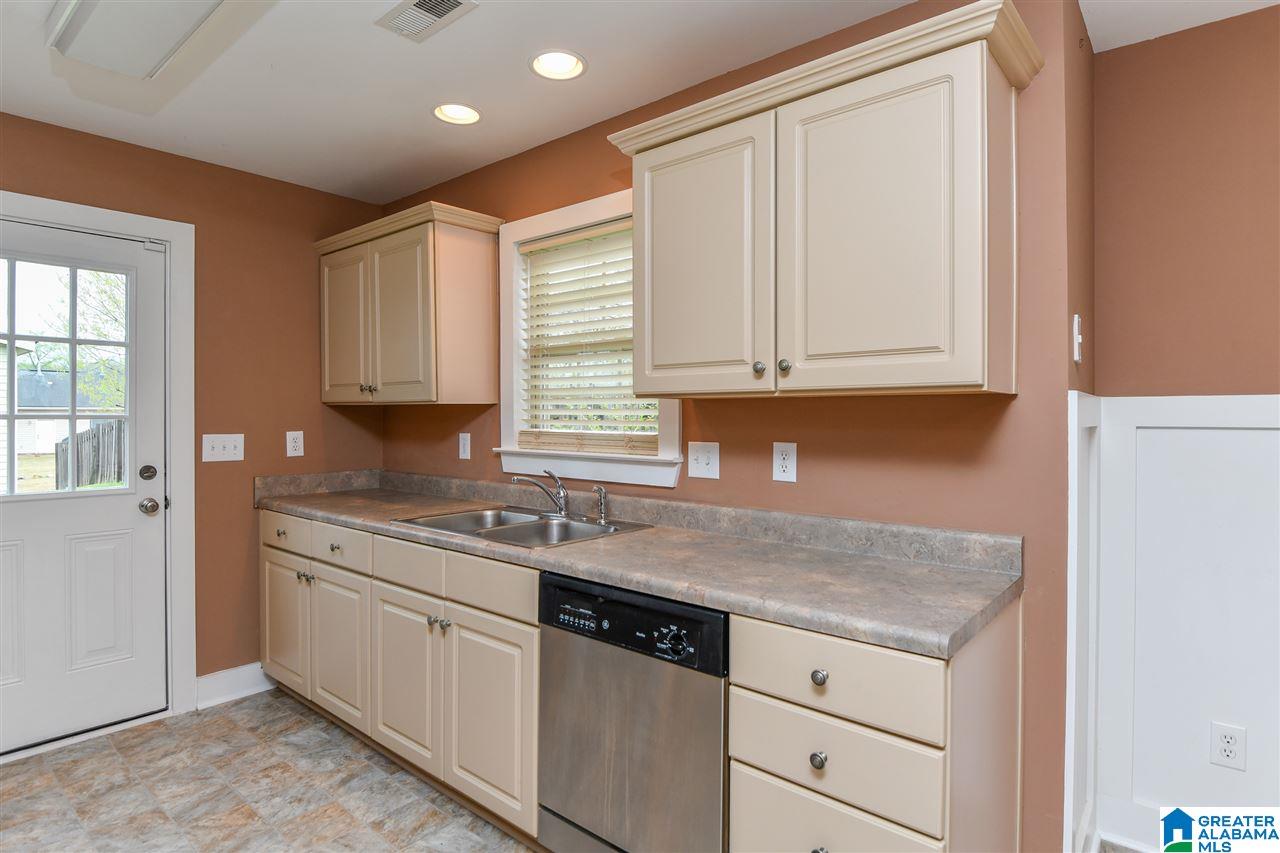 178 Creekstone Trail Calera, AL 35040 - Photo 18 of 34