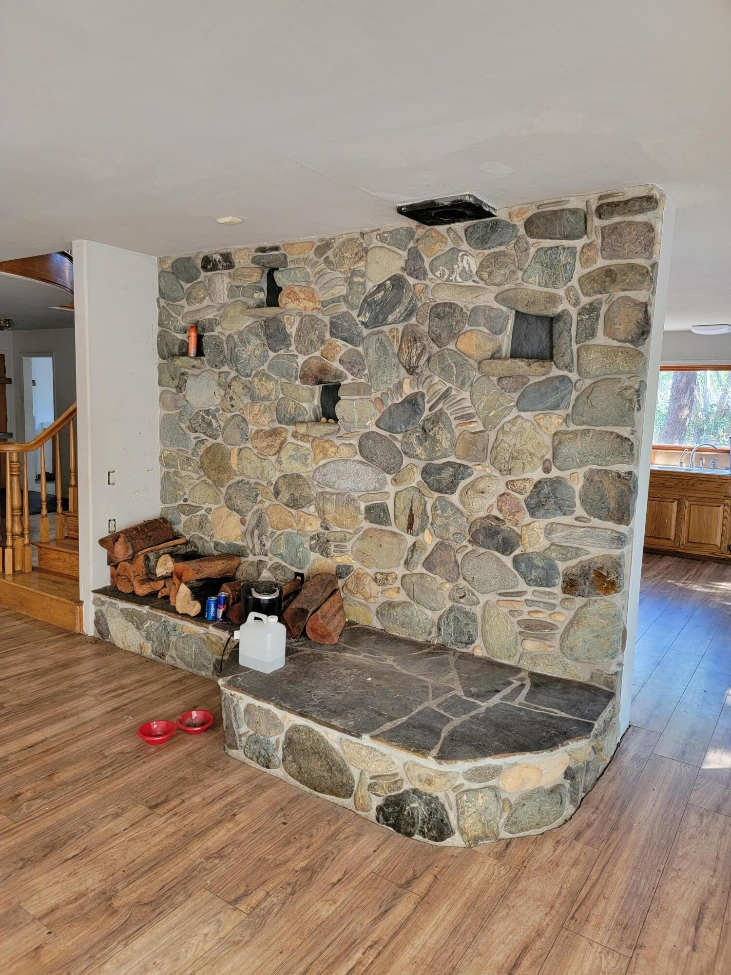 1240 Lone Mountain Road O'Brien, OR 97534 - Photo 5 of 13 20230208_123732