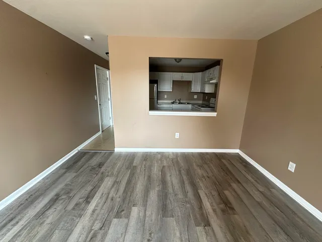 $1,475 | 2579 Union Lake Road, Unit 1, Commerce Township, MI 48382