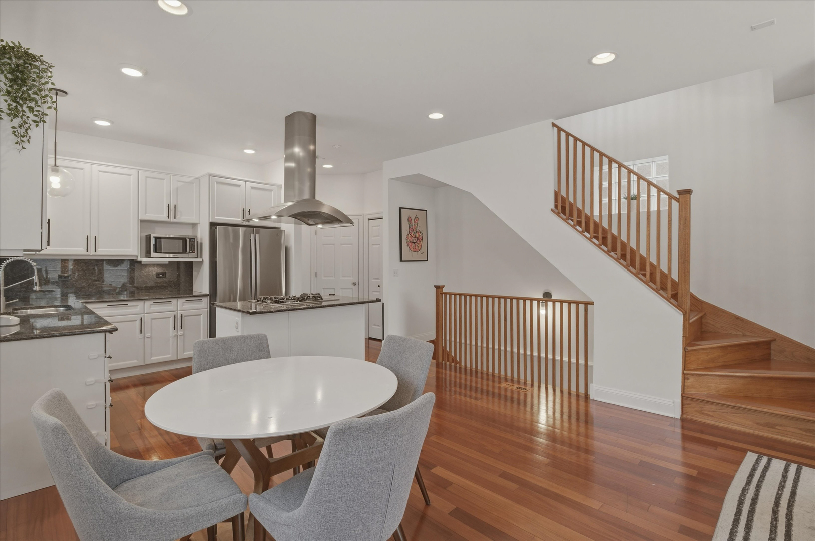 901 North Honore Street, Unit 2 Chicago, IL 60622 - Photo 3 of 26