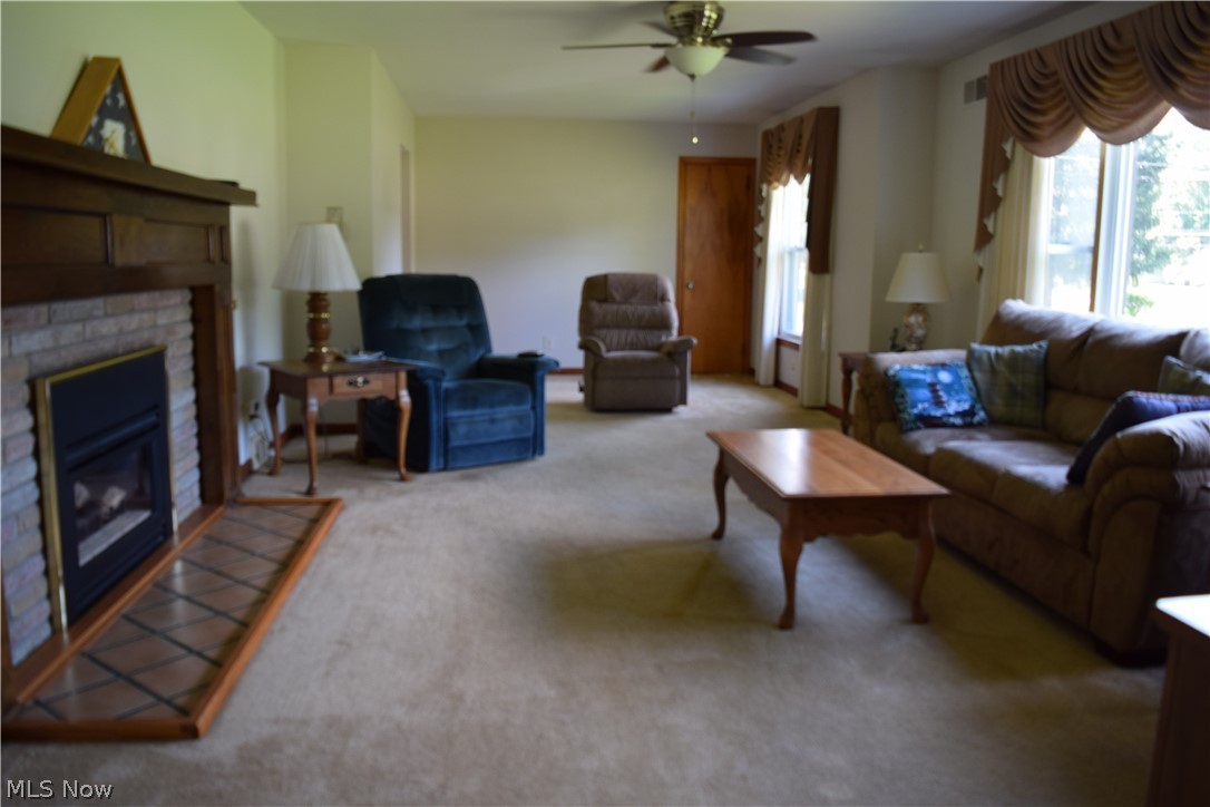 716 Center Road New Franklin, OH 44319 - Photo 7 of 35