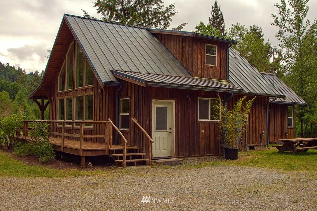 48372 Yeager Road Concrete, WA 98237 - Photo 18 of 25 Gallery Image 18
