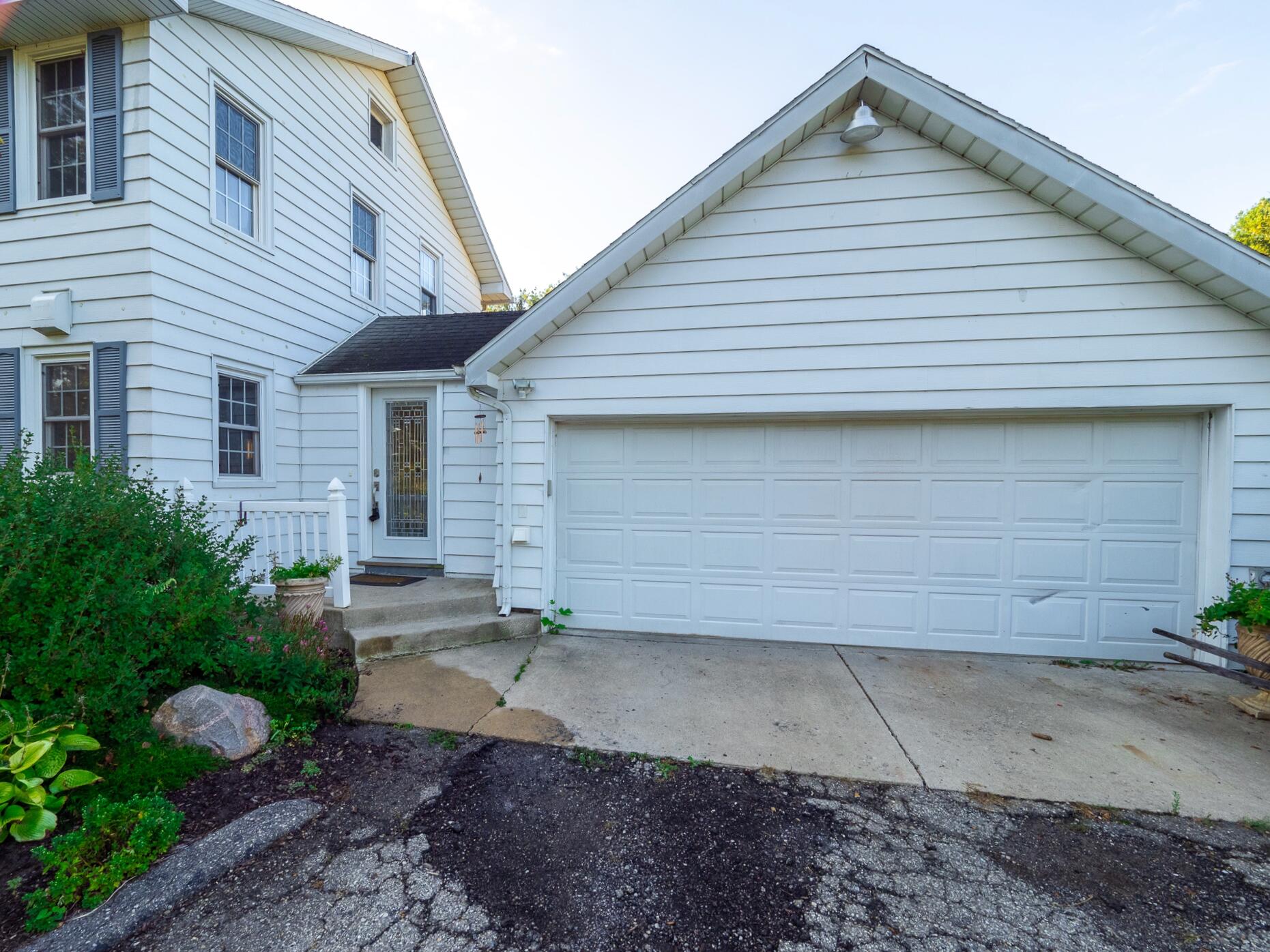 3160 Reynolds Road Jackson, MI 49201 - Photo 3 of 52 P9160359