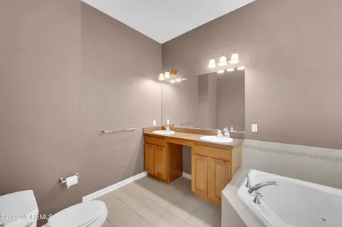 $549,999 | 75 Jumping Brook Drive, Lakewood, NJ 08701