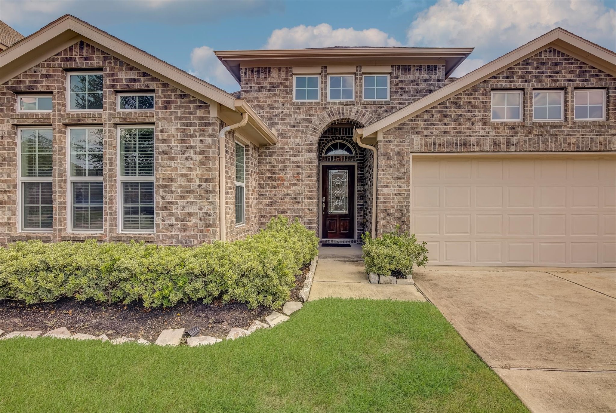 9635 Clear Diamond Drive Rosharon, TX 77583 - Photo 1 of 42