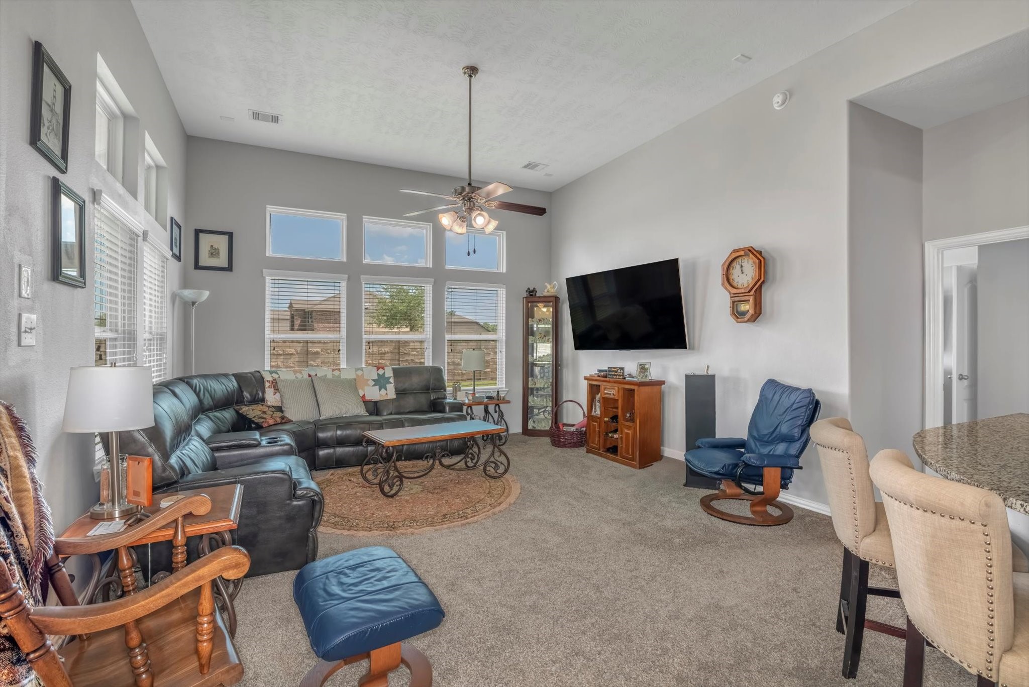 9635 Clear Diamond Drive Rosharon, TX 77583 - Photo 3 of 42