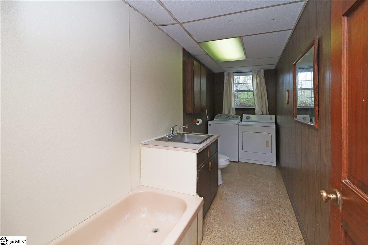 120 Yown Road Greenville, SC 29611 - Photo 19 of 29