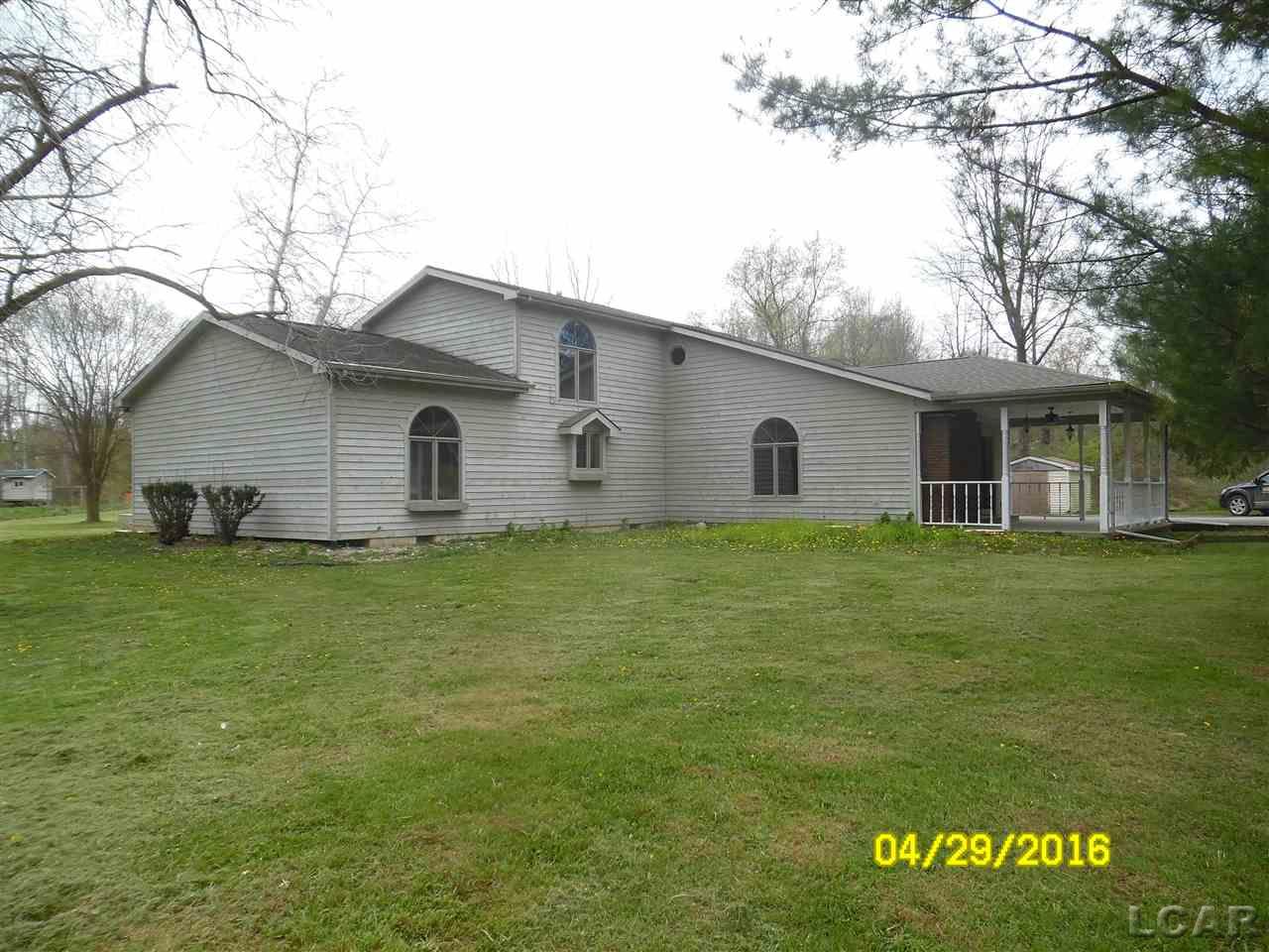 6915 Burton Road Adrian, MI 49221 - Photo 6 of 45