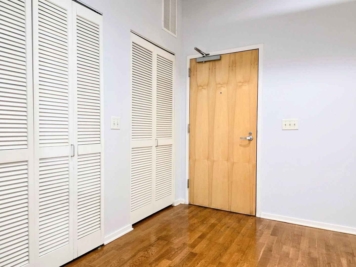 2323 West Pershing Road, Unit 616 Chicago, IL 60609 - Photo 18 of 30 Gallery Image 18