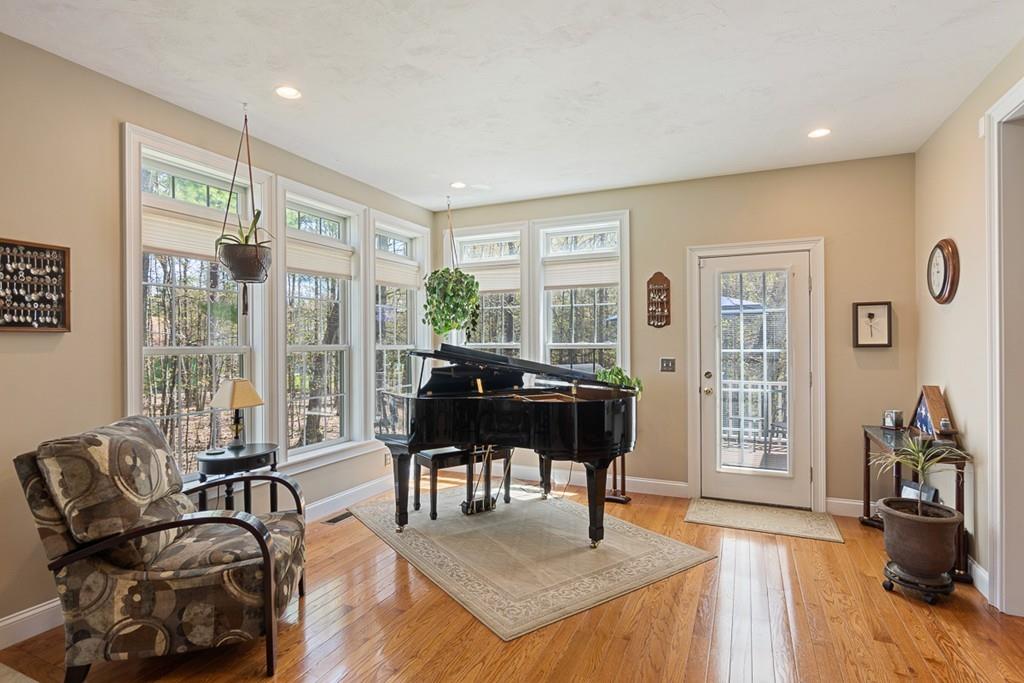 20 Village Road Pepperell, MA 01463 - Photo 12 of 40 Gallery Image 12