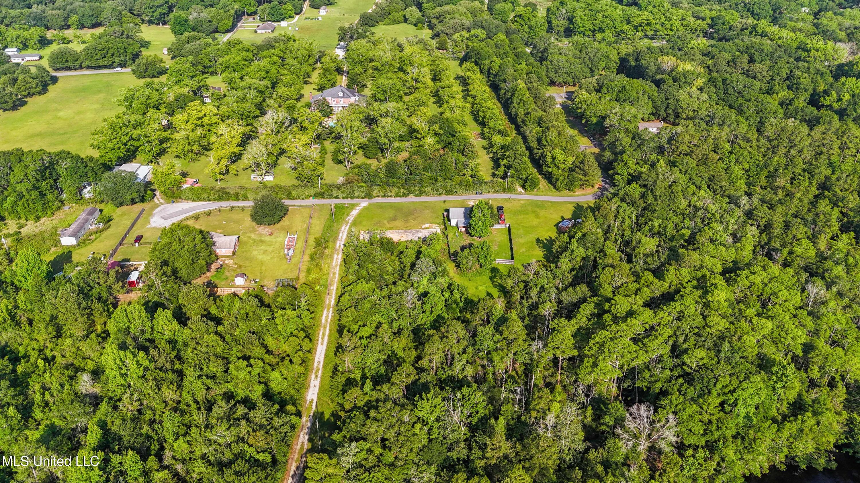 27-acres Brinkman Road East Moss Point, MS 39562 - Photo 5 of 12 005
