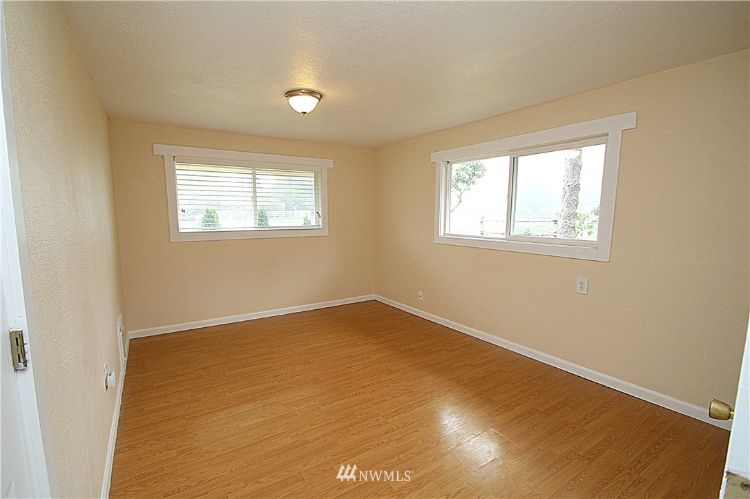 3315 Lilly Road Northeast Olympia, WA 98506 - Photo 8 of 17 Gallery Image 8