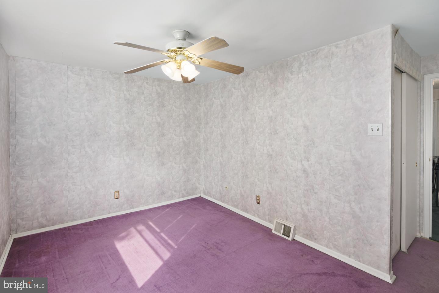 10851 Harrow Road Philadelphia, PA 19154 - Photo 12 of 26 Bedroom (Back Room)