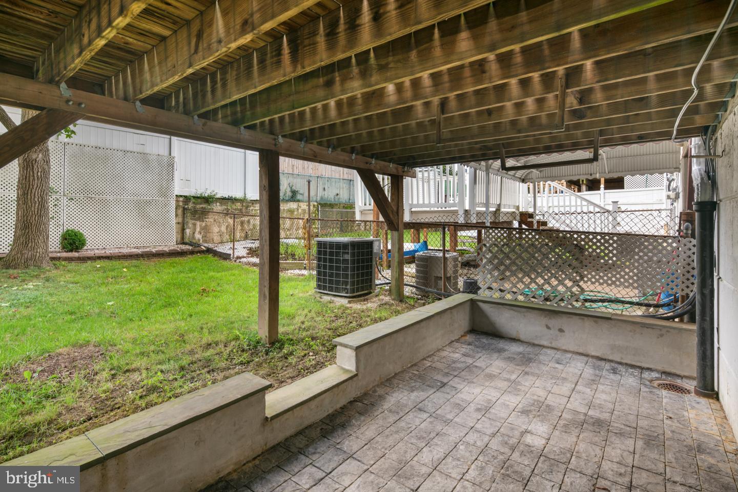 10851 Harrow Road Philadelphia, PA 19154 - Photo 22 of 26 Backyard Patio