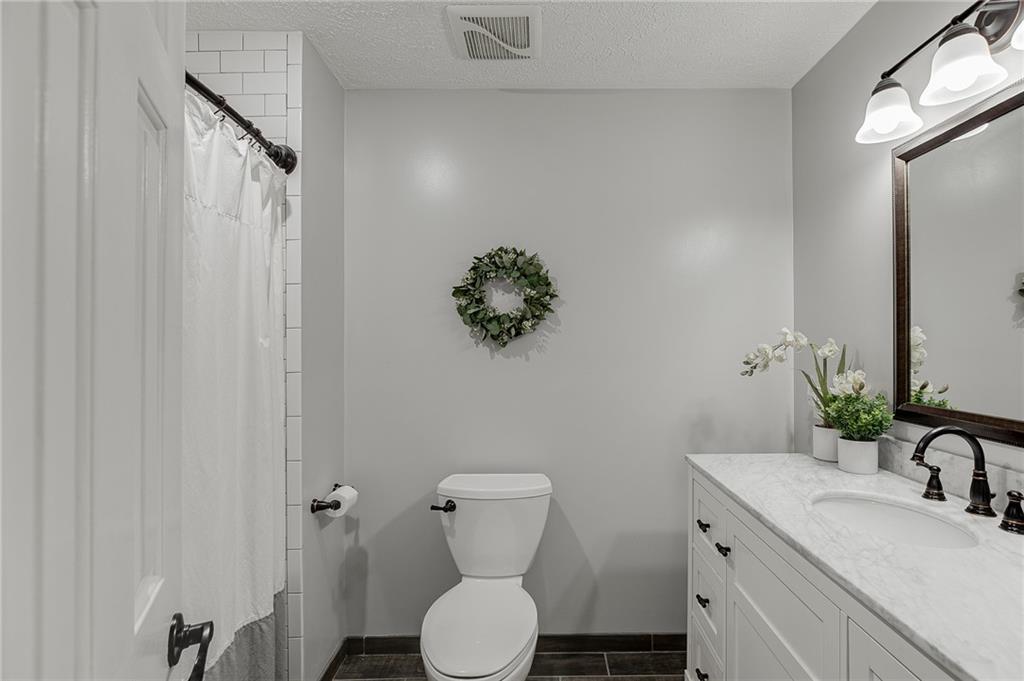 3803 Carter Road Buford, GA 30518 - Photo 21 of 58