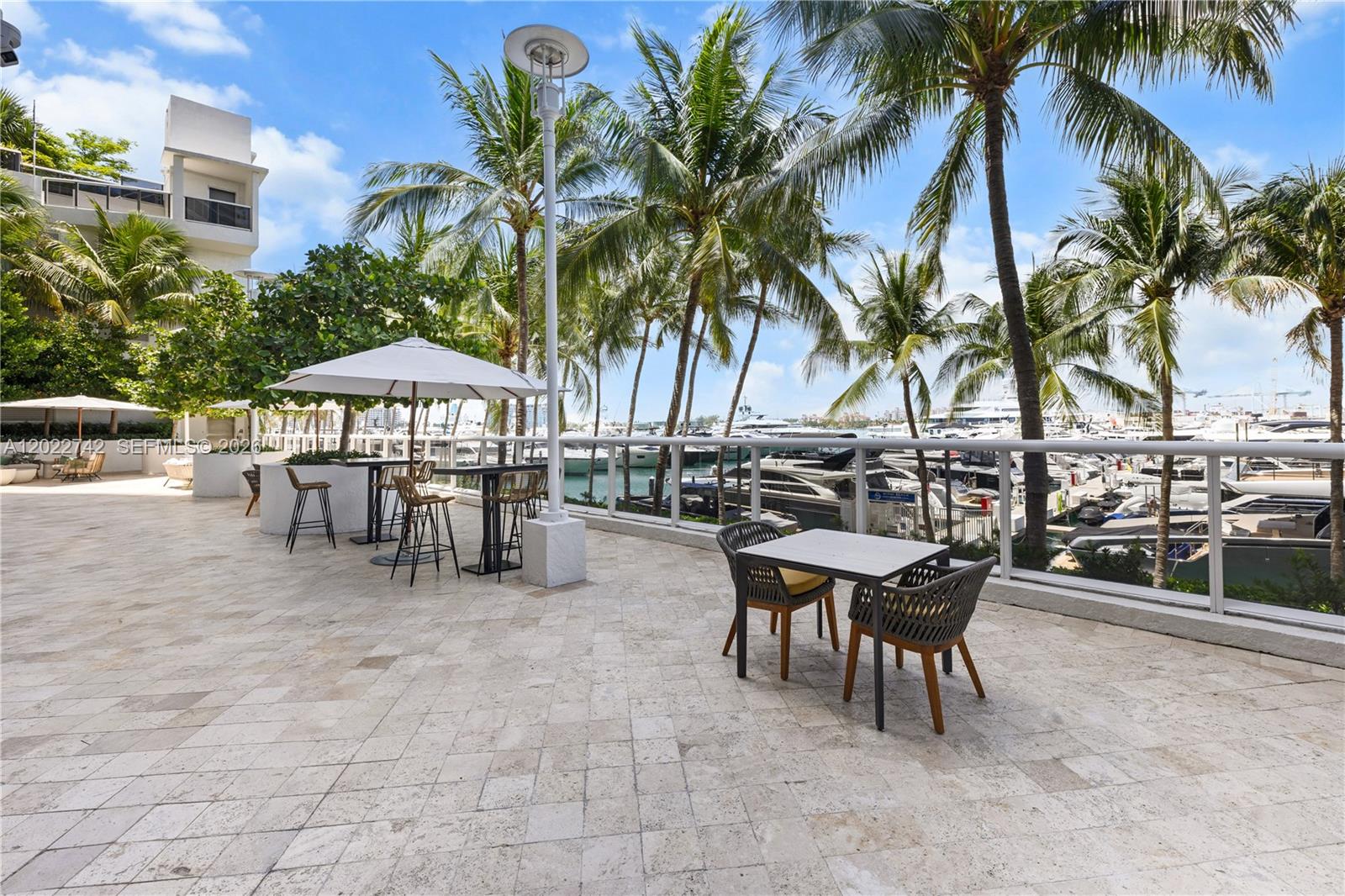 400 Alton Road, Unit 907 Miami Beach, FL 33139 - Photo 29 of 52