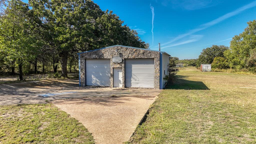 3200 Fairview Road Millsap, TX 76066 - Photo 27 of 33