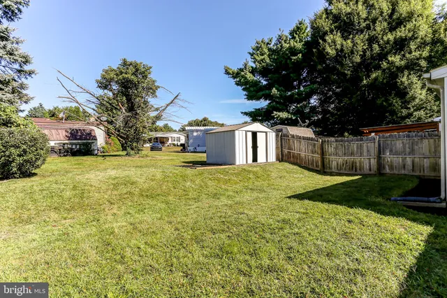 $1,695 | 3040 Solar Drive, Dover, PA 17315