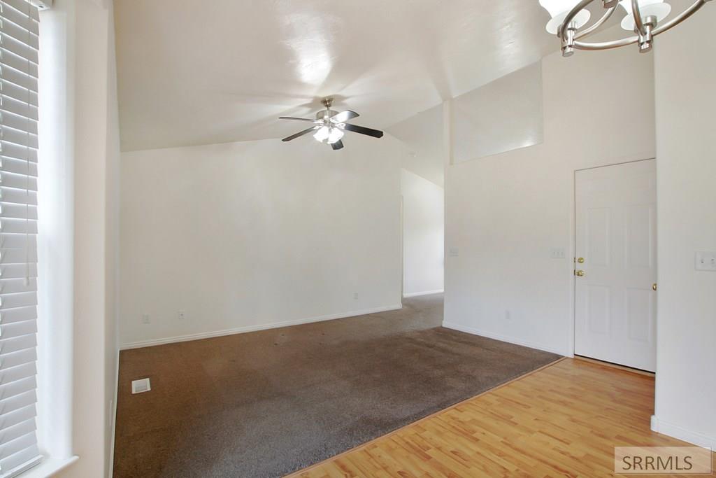 1122 Matchpoint Drive Ammon, ID 83406 - Photo 4 of 12