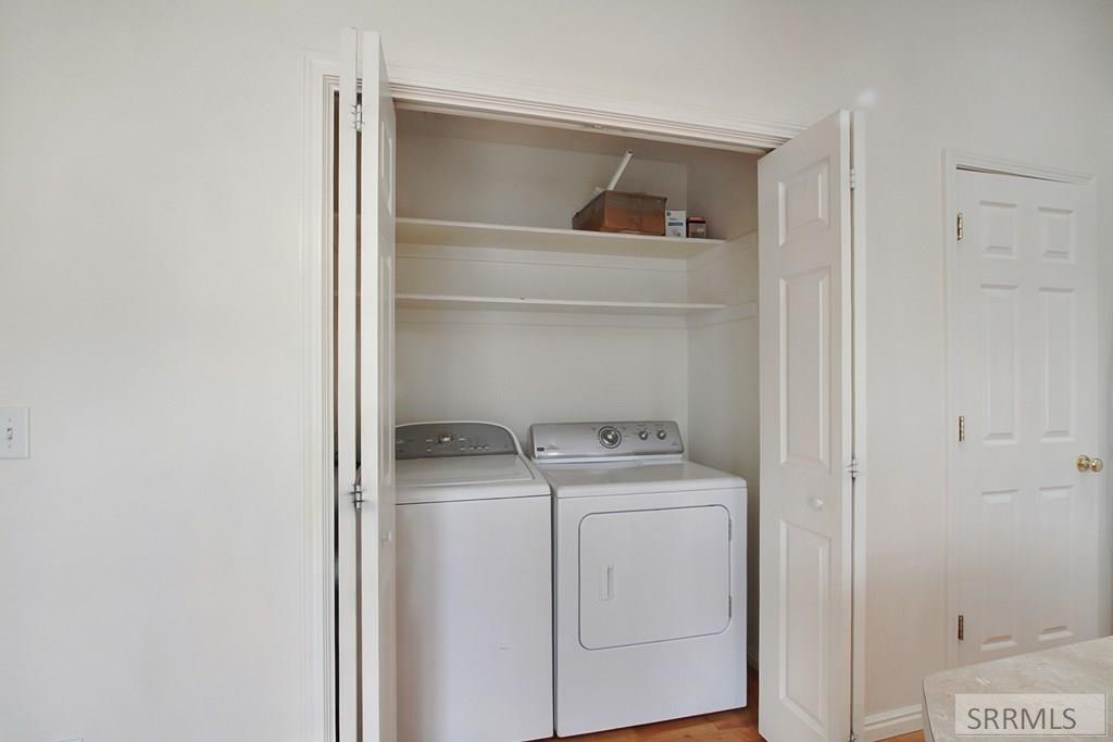 1122 Matchpoint Drive Ammon, ID 83406 - Photo 5 of 12