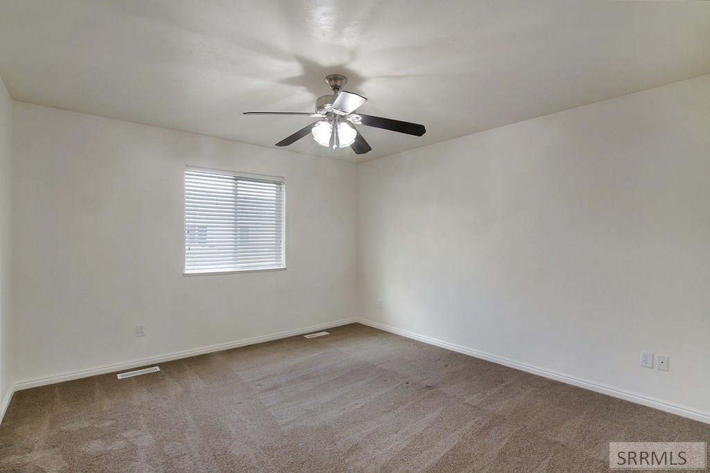 1122 Matchpoint Drive Ammon, ID 83406 - Photo 8 of 12