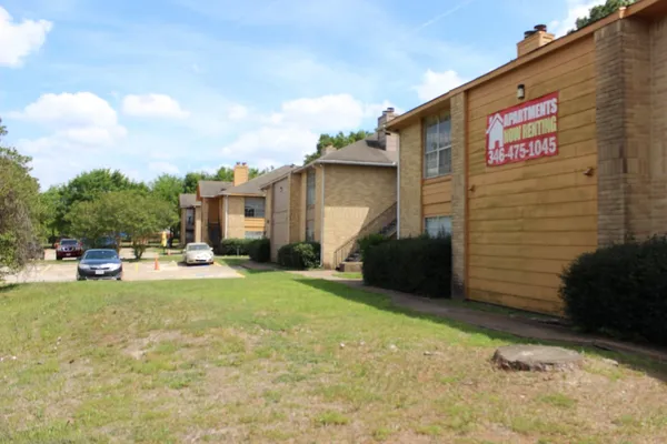 $1,500,000 | 6307 West Gulf Bank Road, Unit 16, Houston, TX 77088