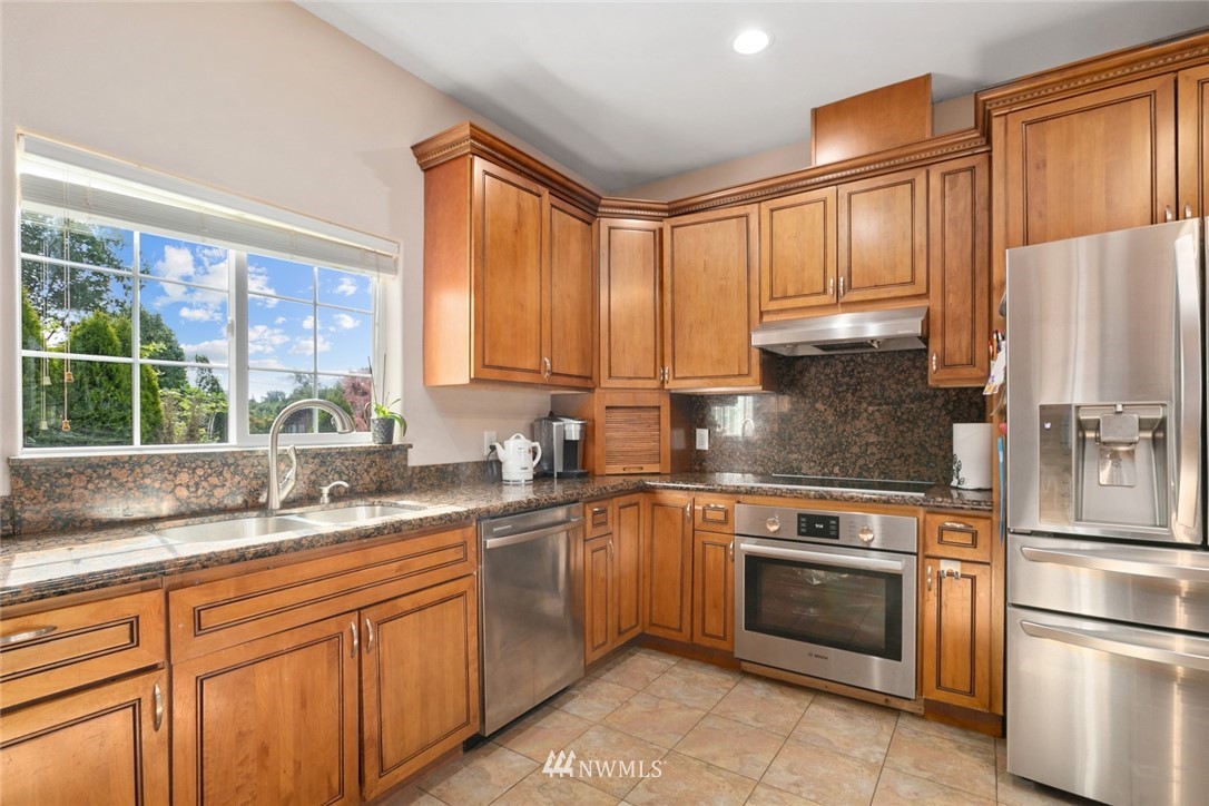 3351 Mountain View Road Ferndale, WA 98248 - Photo 15 of 32