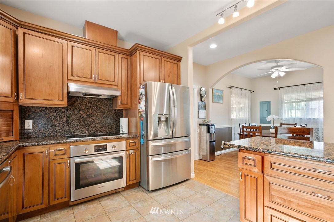 3351 Mountain View Road Ferndale, WA 98248 - Photo 16 of 32