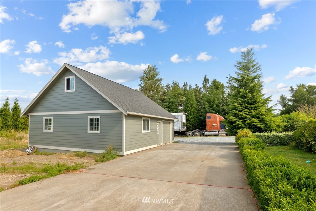 3351 Mountain View Road Ferndale, WA 98248 - Photo 29 of 32