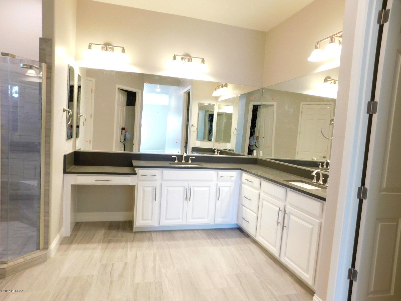 751 Flying Ace Lane Tucson, AZ 85755 - Photo 10 of 25
