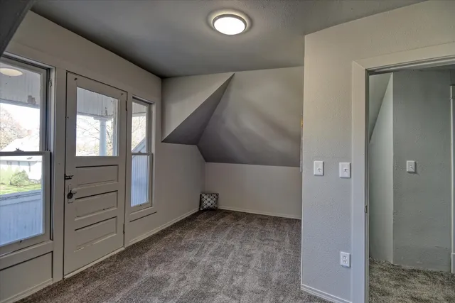 $324,898 | 1121 West Knox Avenue, Spokane, WA 99205