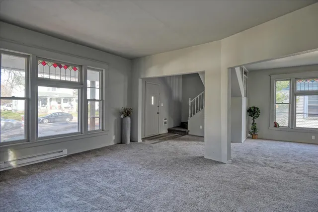 $324,898 | 1121 West Knox Avenue, Spokane, WA 99205