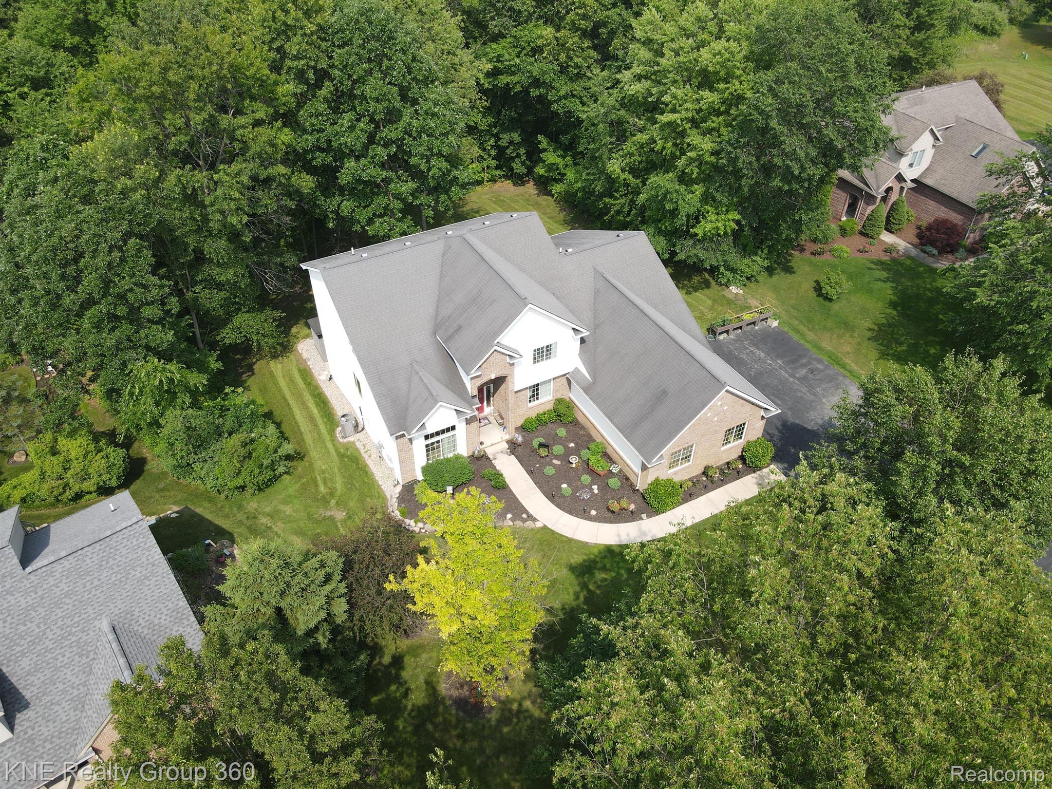 2170 Moorlands Howell, MI 48855 - Photo 54 of 54 Gallery Image 54
