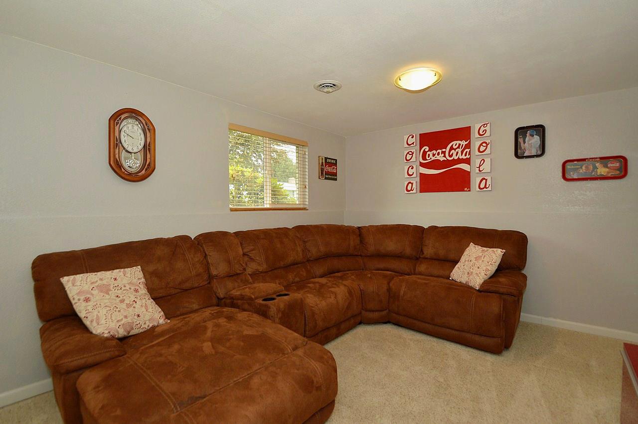 1024 South St Charles Road Veradale, WA 99037 - Photo 14 of 20