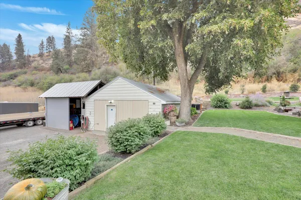 $514,900 | 4001 North Palouse Road, Colfax, WA 99111