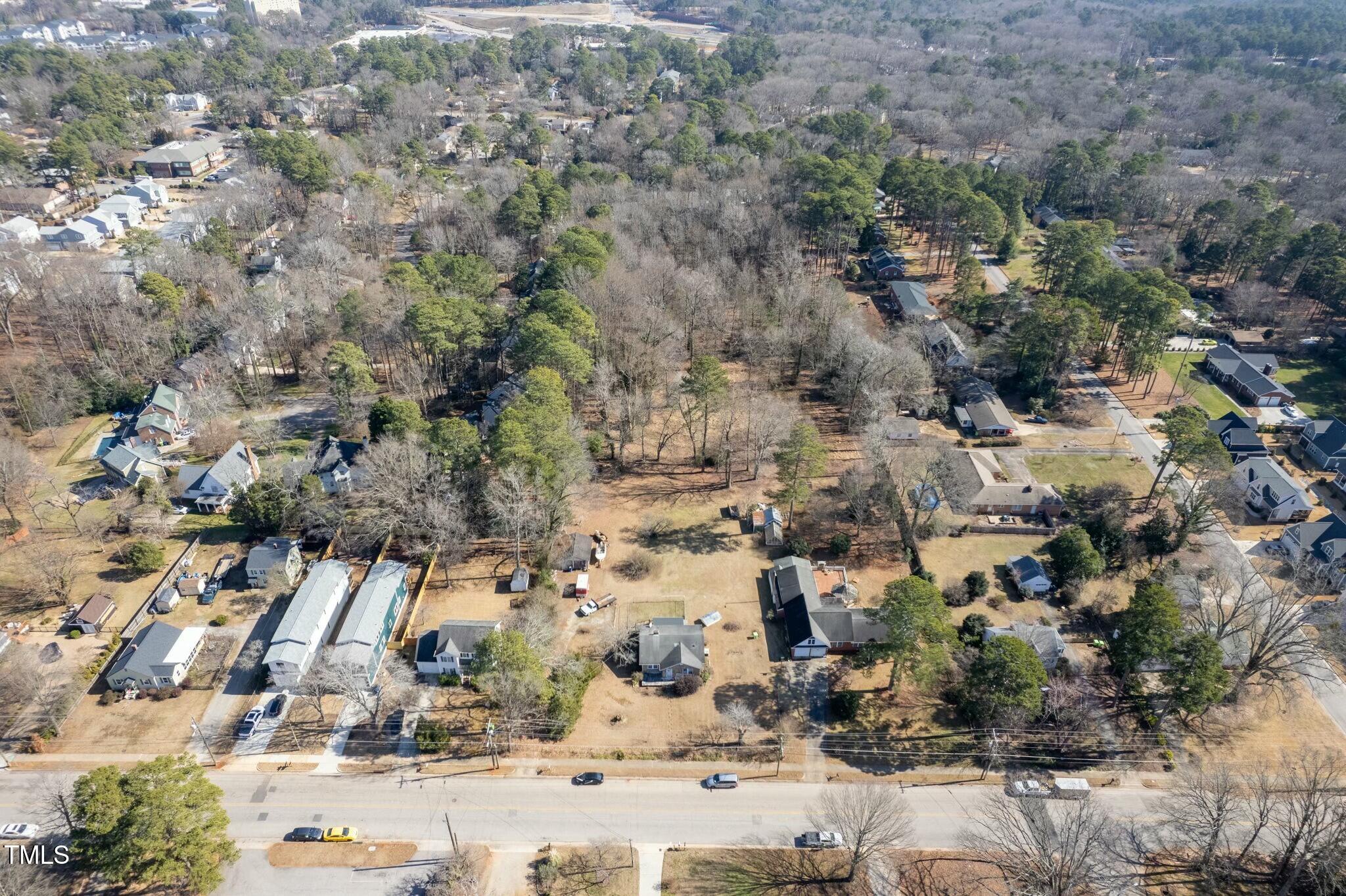 613 Powell Drive Raleigh, NC 27606 - Photo 17 of 27 611 Powell Drive - Aerial Photo