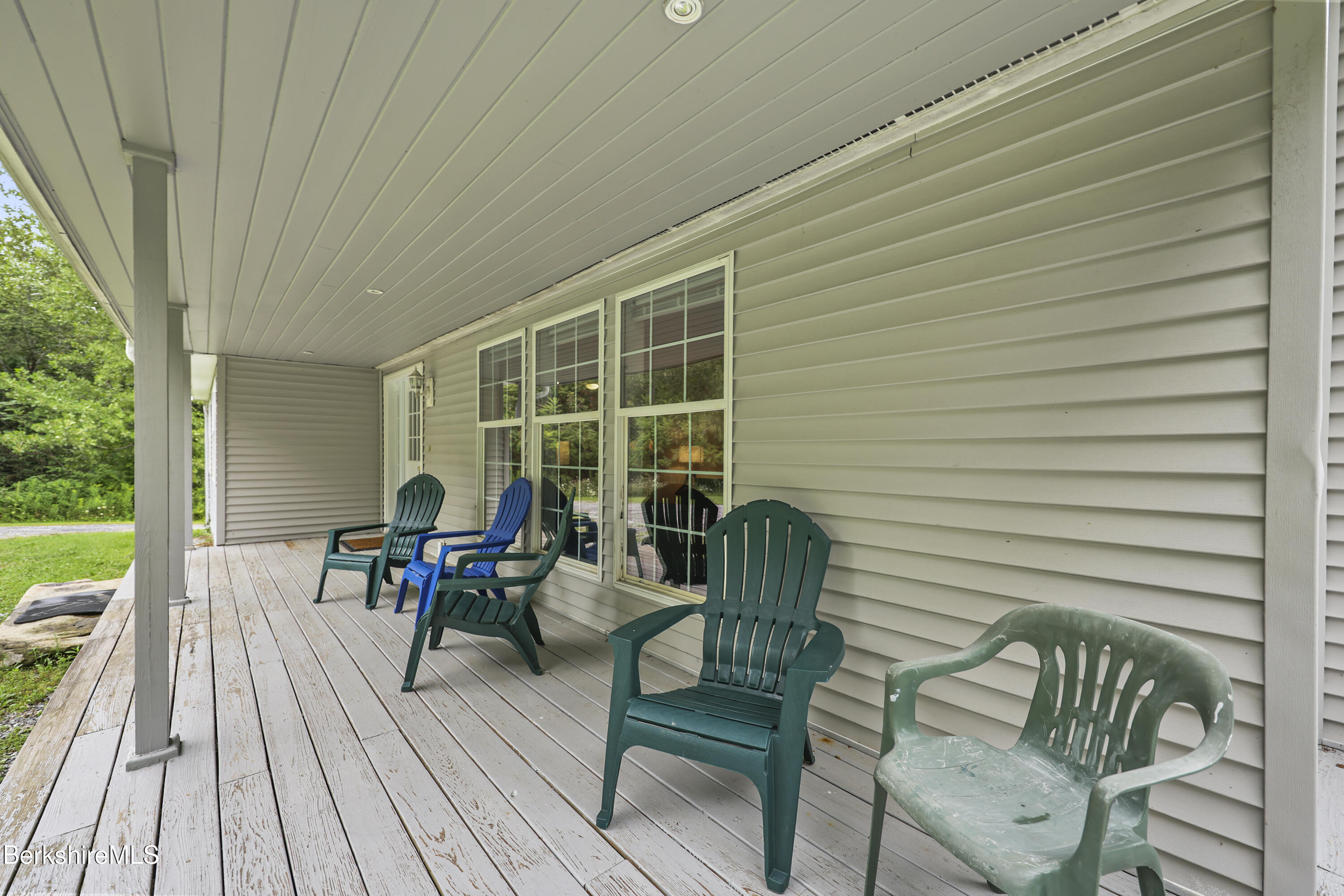 229 Hamilton Road Becket, MA 01223 - Photo 12 of 48 20 Front Porch