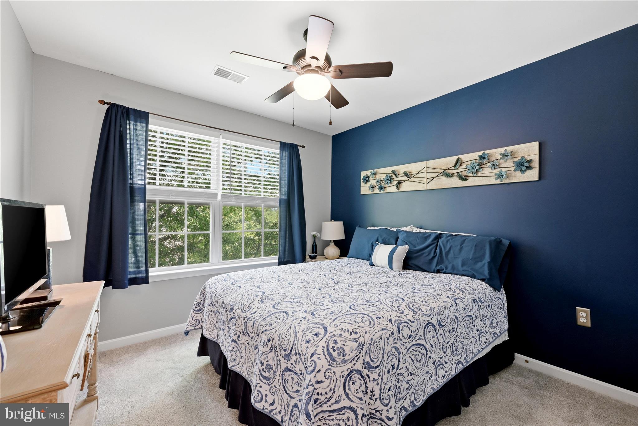 405 Leeds Ridge Court Purcellville, VA 20132 - Photo 31 of 64 Bedroom