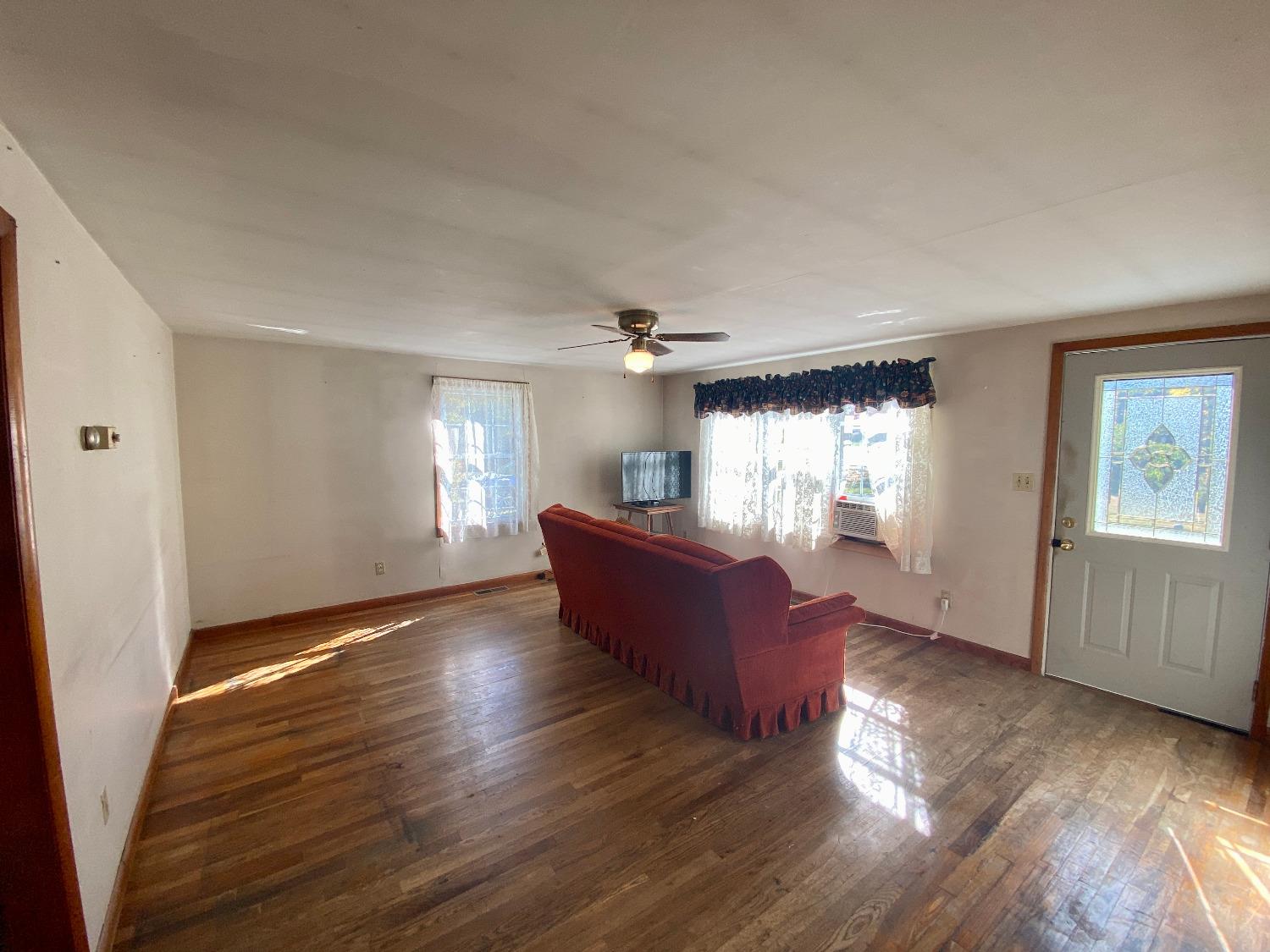 8561 North Spades Road Milan, IN 47031 - Photo 8 of 32 Gallery Image 8
