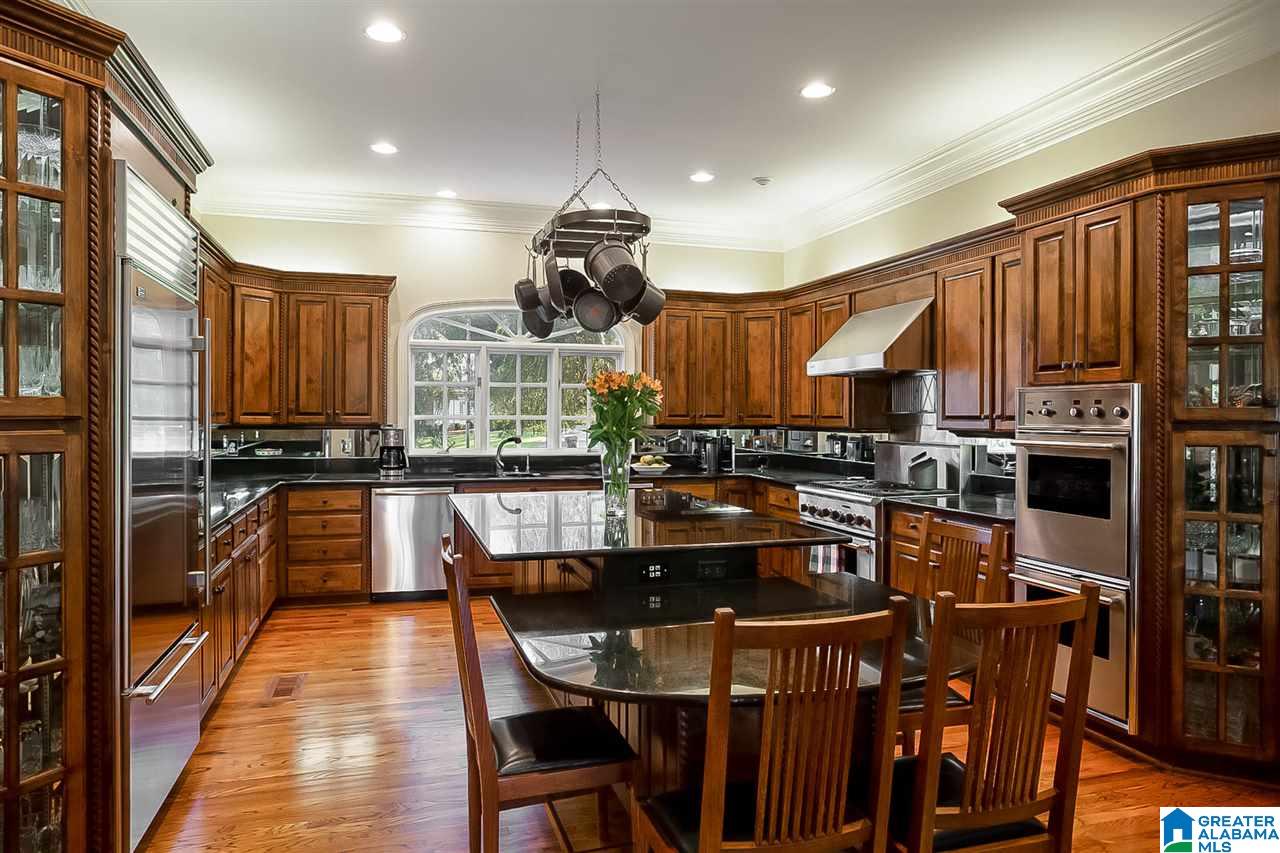 2105 Longleaf Trail Birmingham, AL 35243 - Photo 4 of 47
