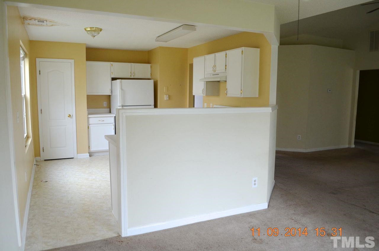 2909 Tuckland Drive Raleigh, NC 27610 - Photo 6 of 12 Kitchen