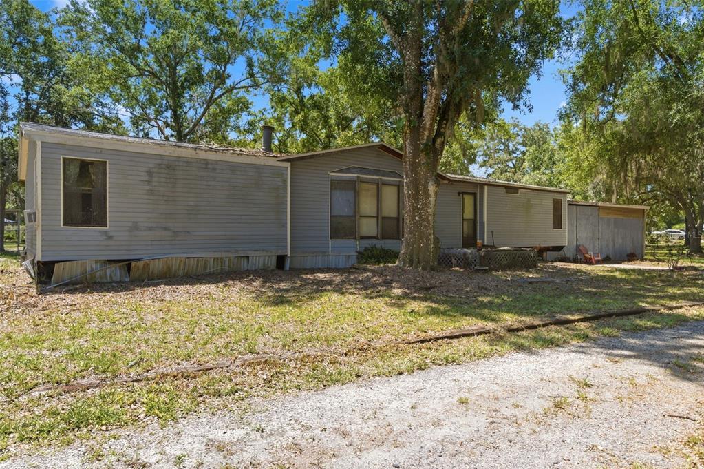 17214 Chinaberry Road Lutz, FL 33558 - Photo 12 of 17