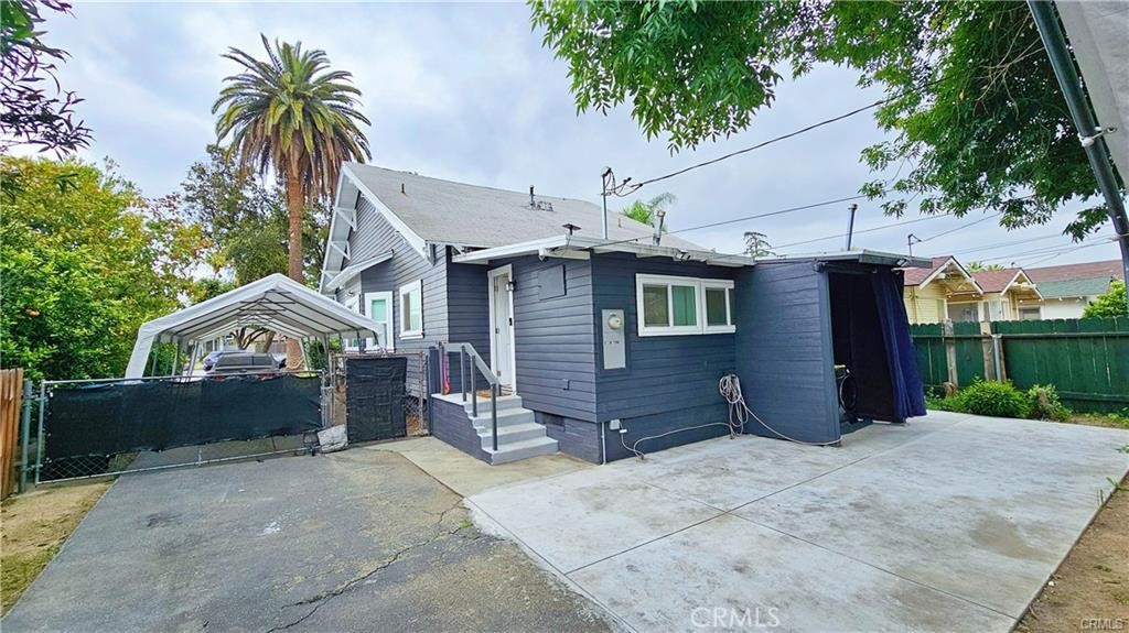 873 North Towne Avenue Pomona, CA 91767 - Photo 19 of 21