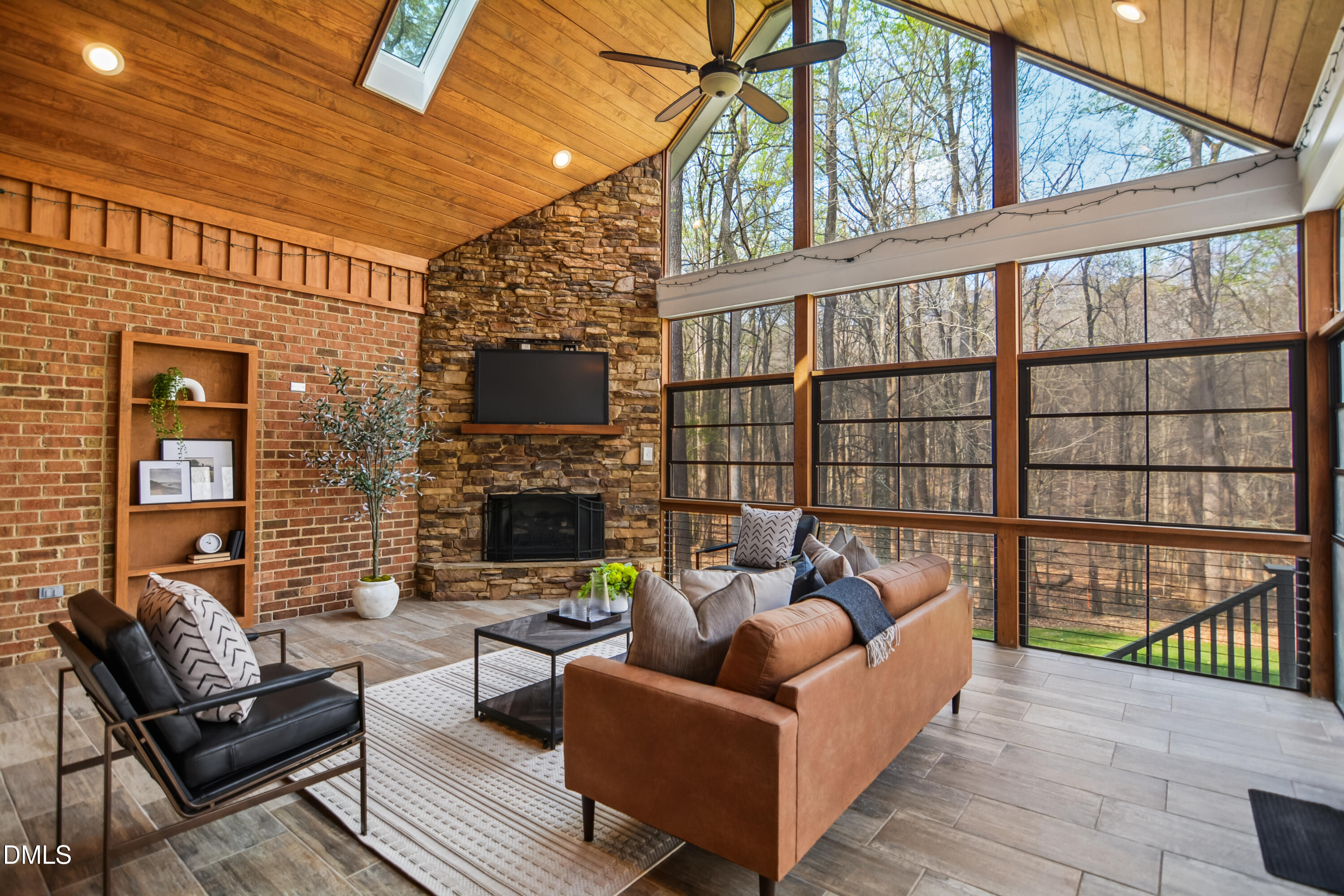 9933 Koupela Drive Raleigh, NC 27614 - Photo 47 of 59 a building outdoor space with patio furniture