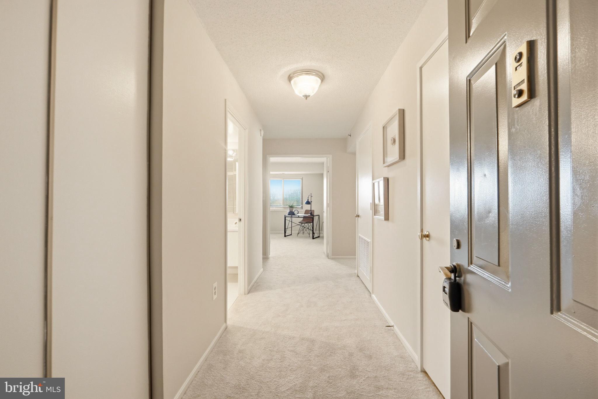 3330 North Leisure World Boulevard, Unit 5627 Silver Spring, MD 20906 - Photo 6 of 35 Foyer