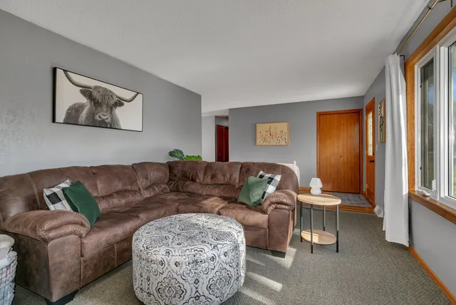 $230,000 | 330 8th Street East, Hector, MN 55342